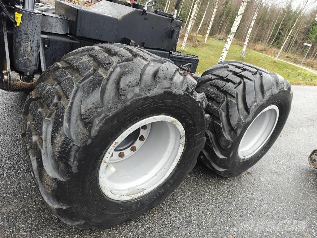 Komatsu 901 XC Miško technika (Harvesteriai)