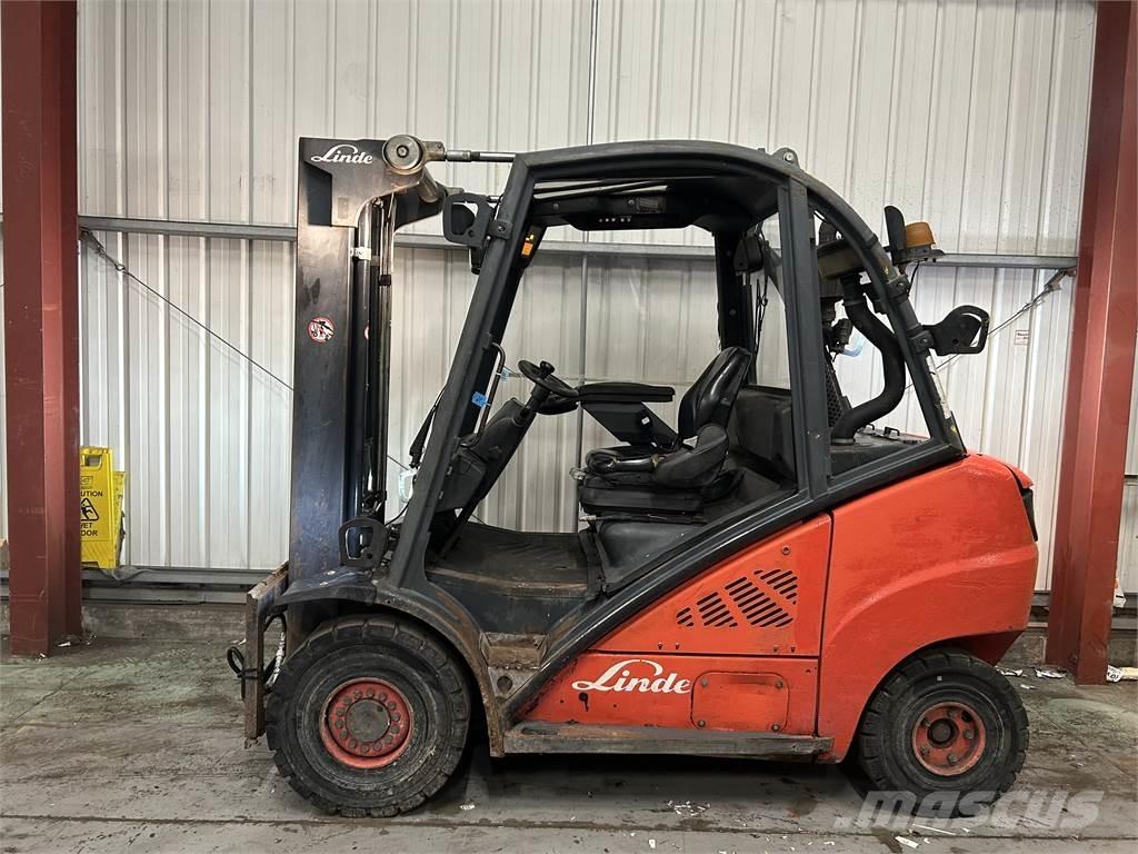 Linde H30D Dyzeliniai krautuvai