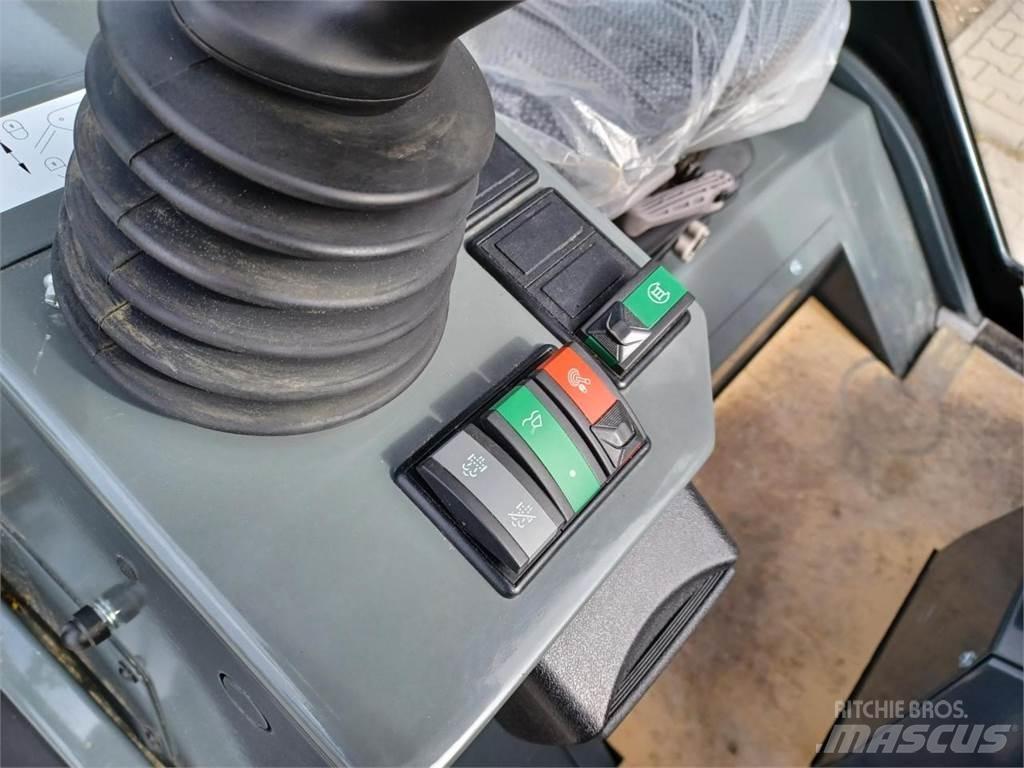Weidemann 3080LPT Naudoti ratiniai krautuvai