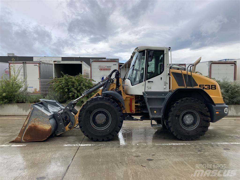 Liebherr L 538 Naudoti ratiniai krautuvai