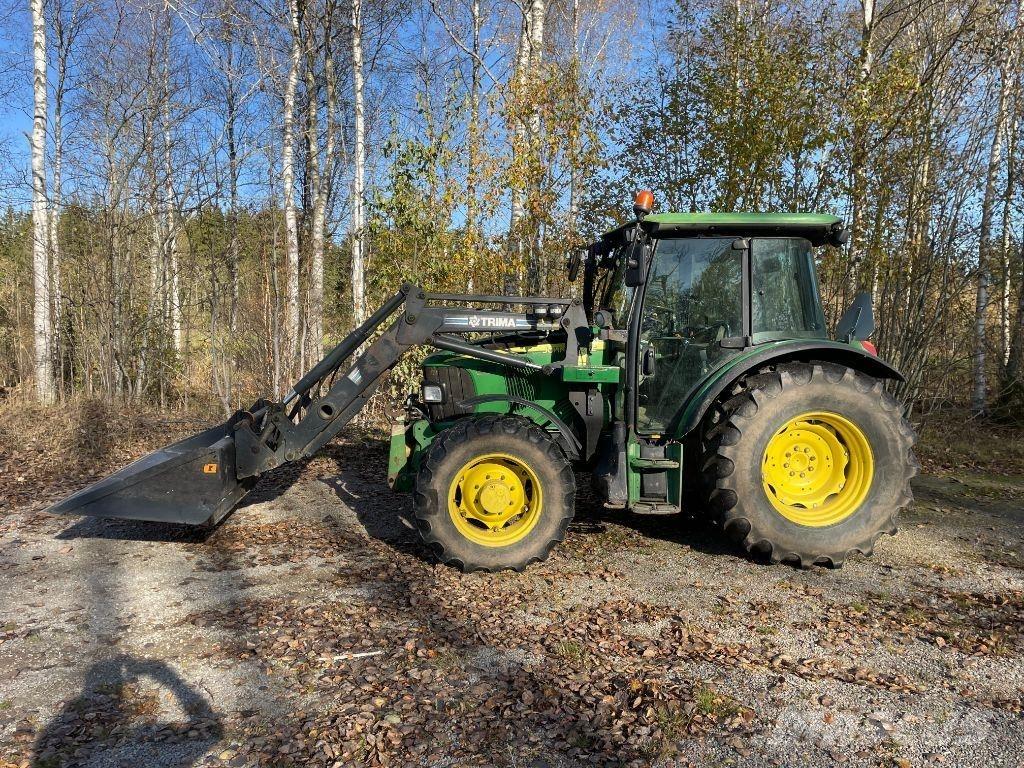 John Deere 5720 Traktoriai