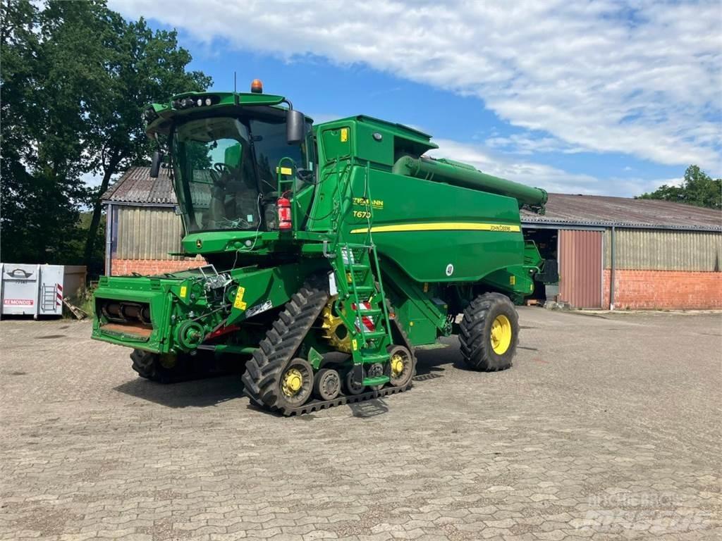 John Deere T670 Derliaus nuėmimo kombainai