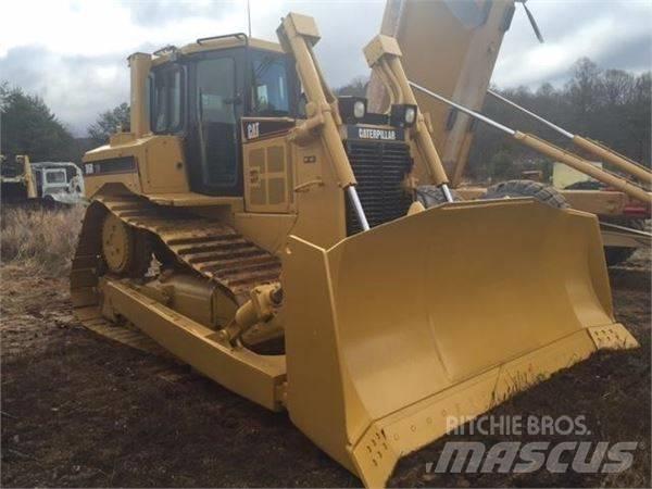 CAT D 6 R Vikšriniai buldozeriai