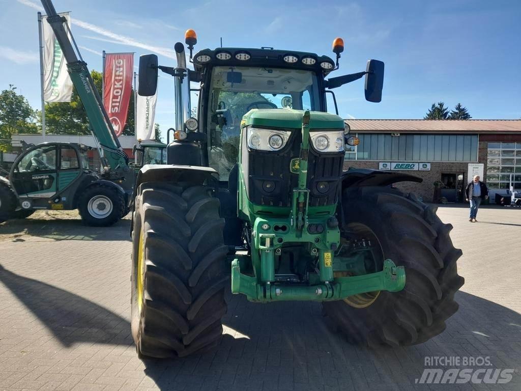 John Deere 6R185 Traktoriai