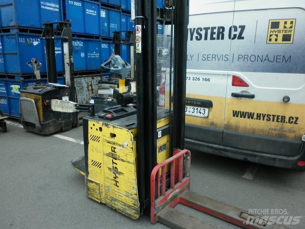 Hyster S1.5S Savaeigiai rietuvai