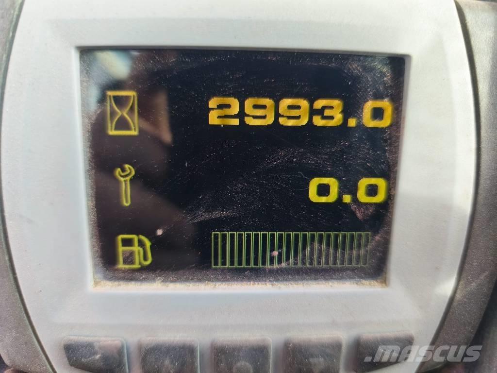 JCB 100 C Vidutinės galios ekskavatoriai 7-12 t