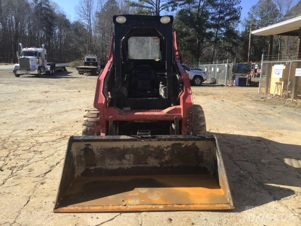 Takeuchi TS60V Krautuvai su šoniniu pasukimu