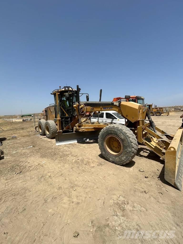 CAT 160 M Greideriai