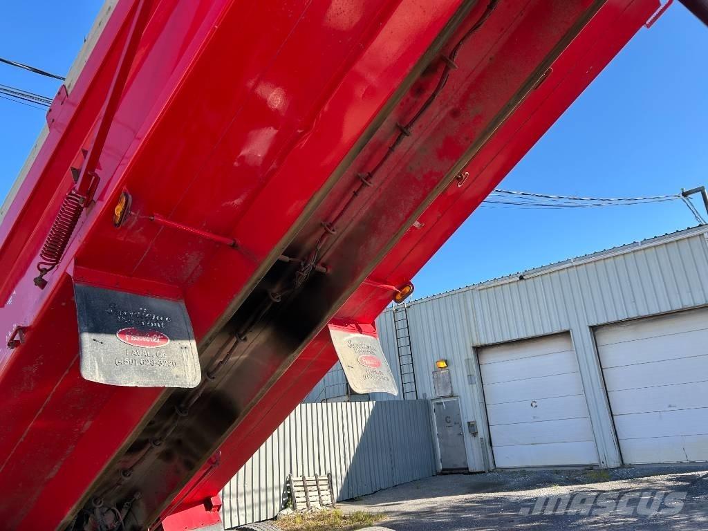 Peterbilt 367 Savivarčių priekabų vilkikai