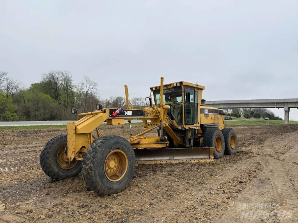 CAT 140H Greideriai