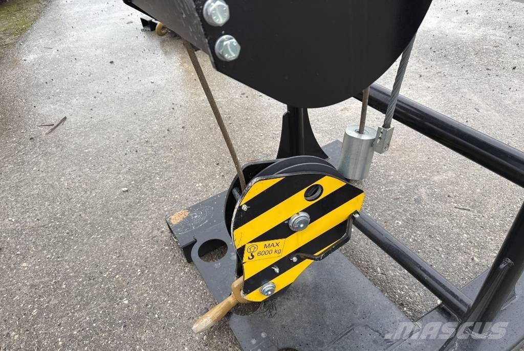 Manitou W6000-32M Teleskopiniai ratiniai krautuvai