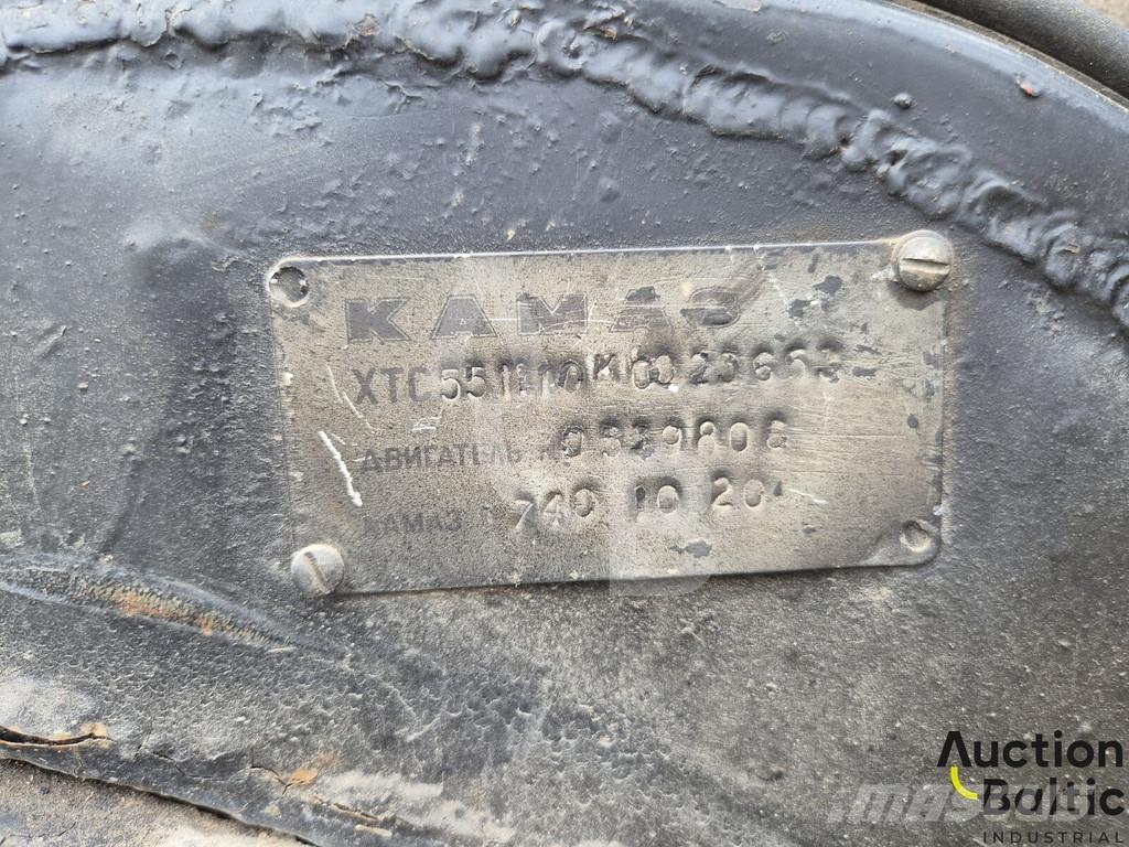 Kamaz 5511 Savivarčių priekabų vilkikai