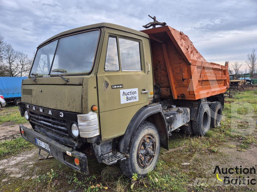 Kamaz 5511 Savivarčių priekabų vilkikai