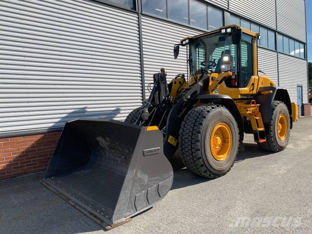 Volvo L70H2 Naudoti ratiniai krautuvai