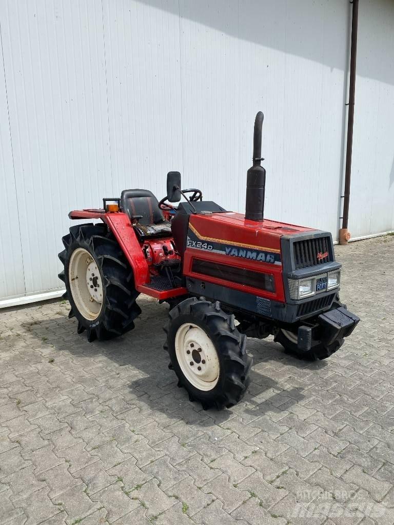 Yanmar FX24D Naudoti kompaktiški traktoriai