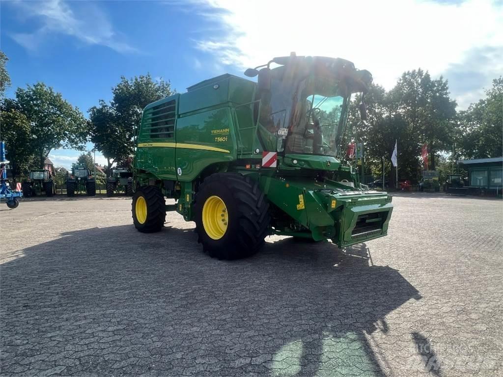 John Deere T560 Derliaus nuėmimo kombainai