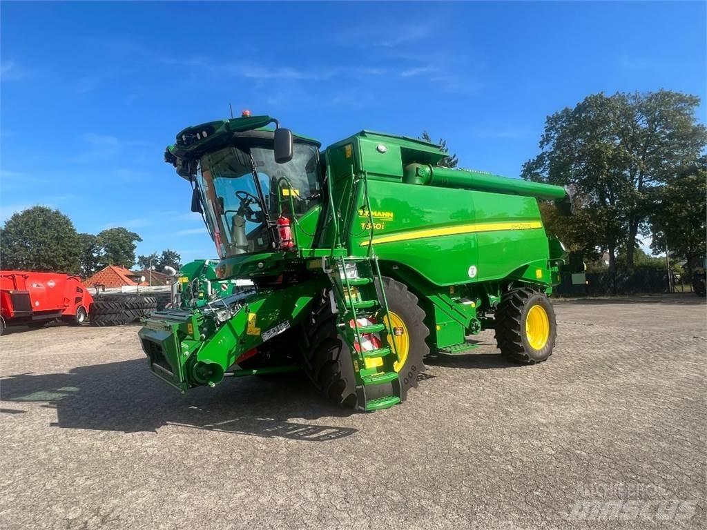 John Deere T560 Derliaus nuėmimo kombainai