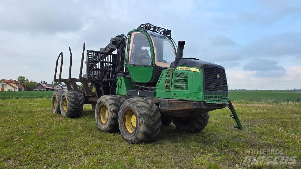 John Deere 1210 E Naudoti miškovežiai (Forvarderiai)