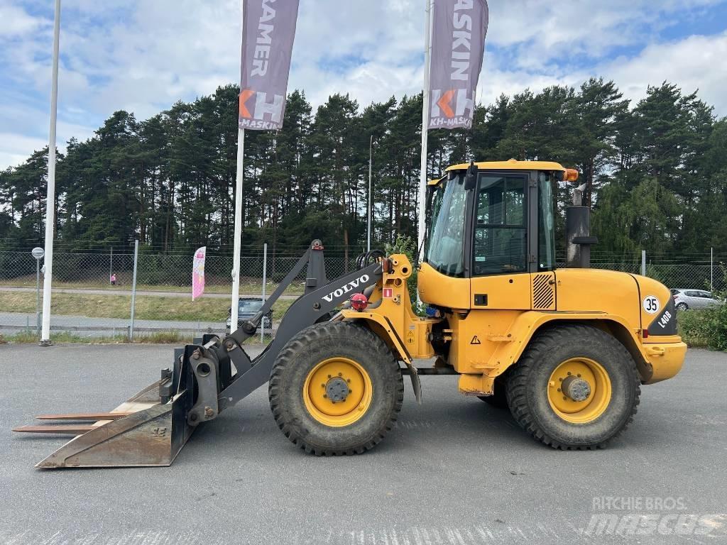 Volvo L 40 B Naudoti ratiniai krautuvai