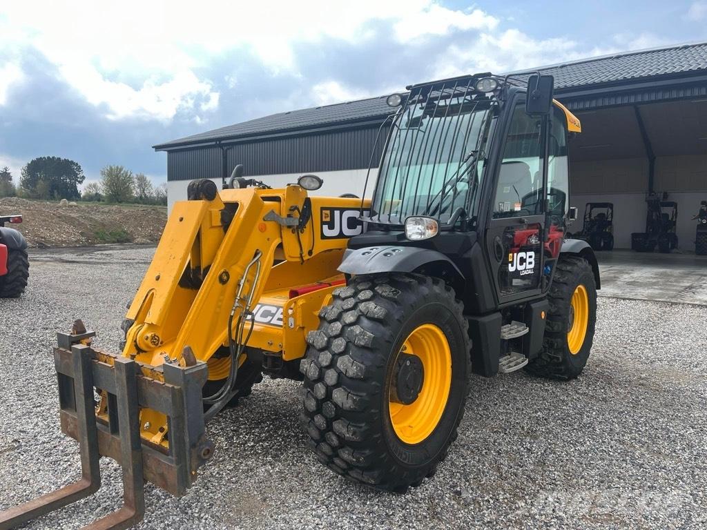 JCB 536-60 Agri Plus Teleskopiniai krautuvai