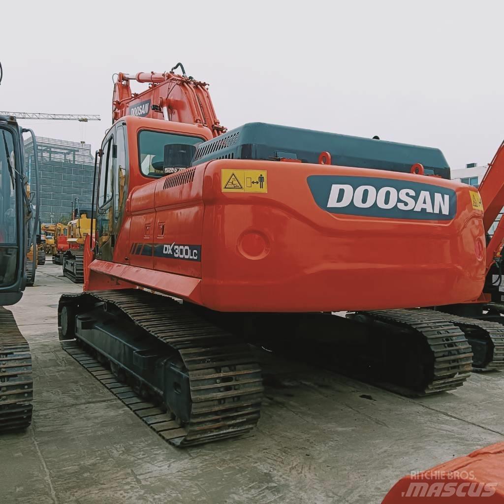 Doosan DX 300 LC Vikšriniai ekskavatoriai