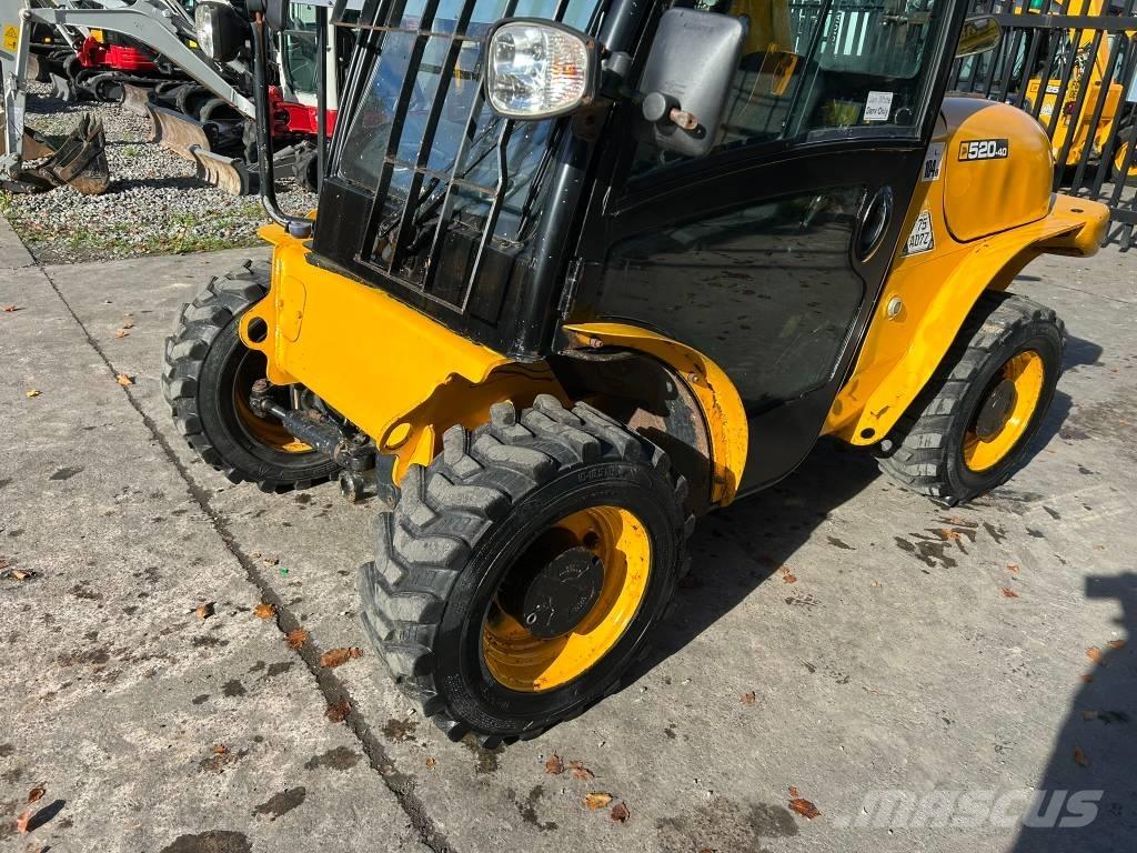 JCB 520-40 Teleskopiniai krautuvai