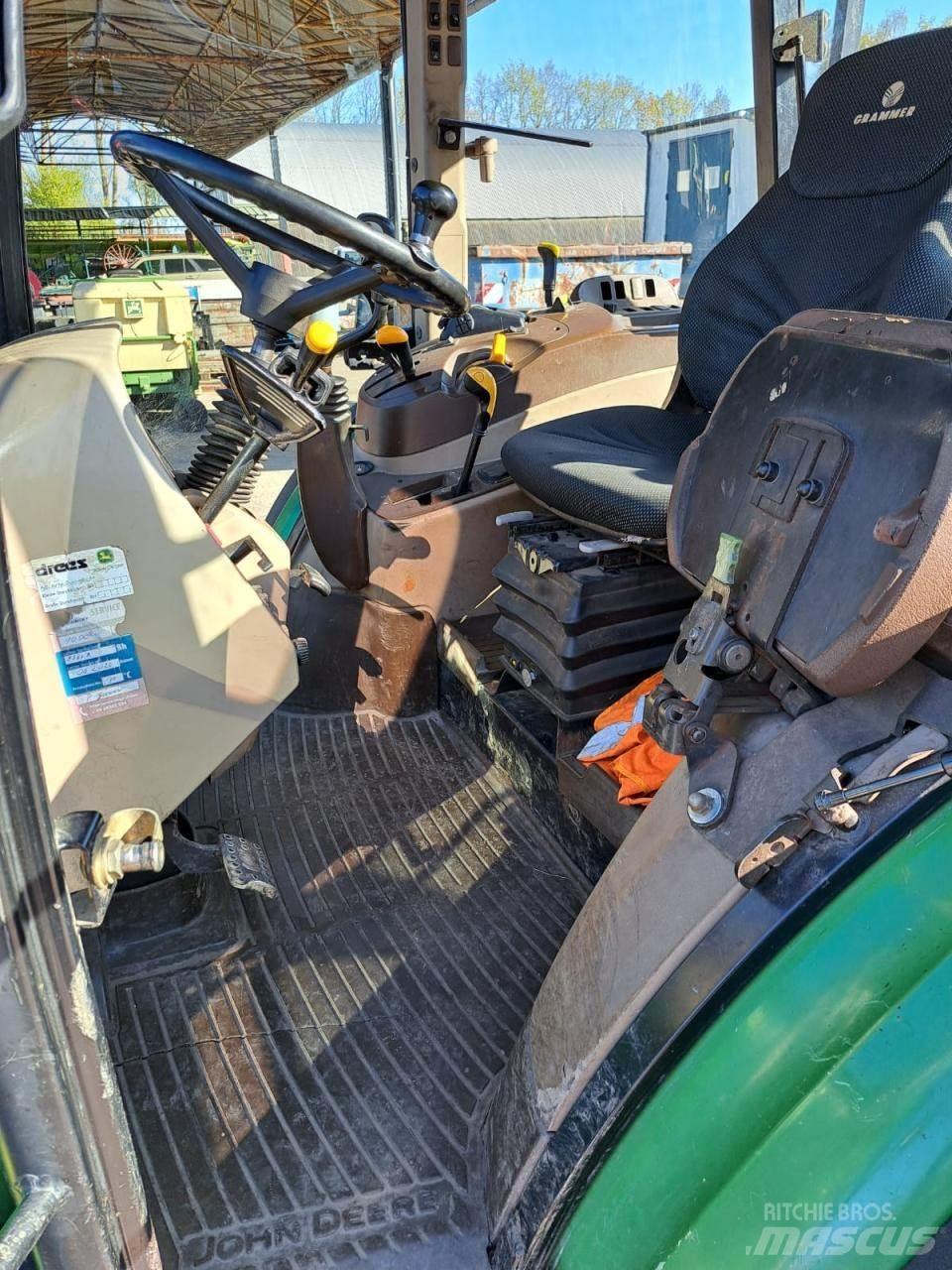 John Deere 5720 + FL Traktoriai