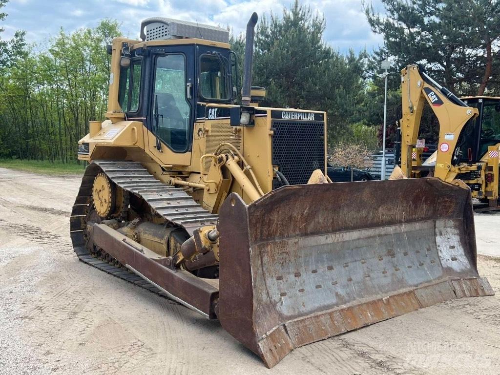 CAT D 6 M Vikšriniai buldozeriai