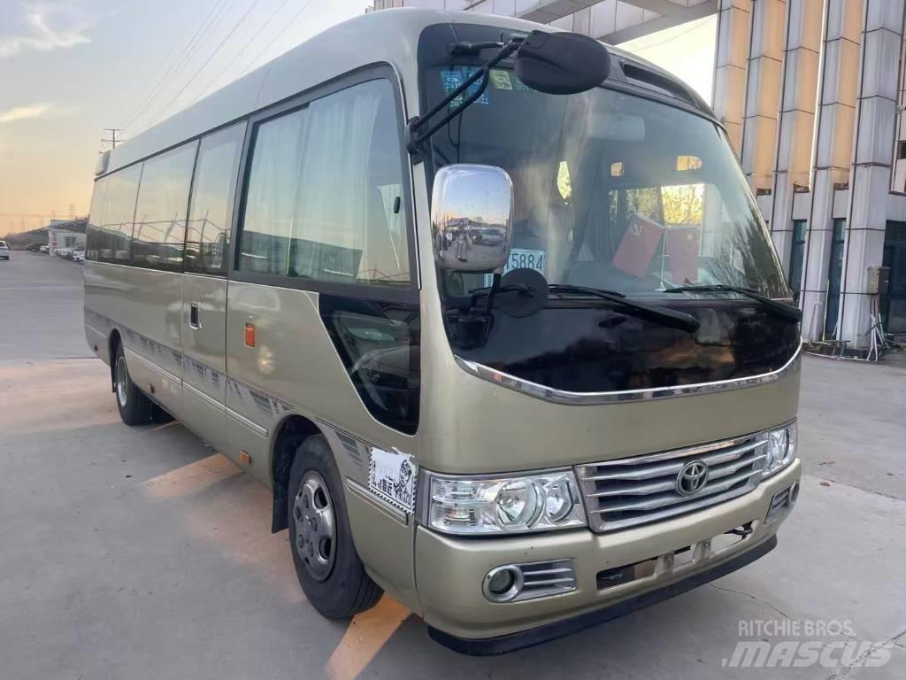 Toyota Coaster Tarpmiestiniai autobusai