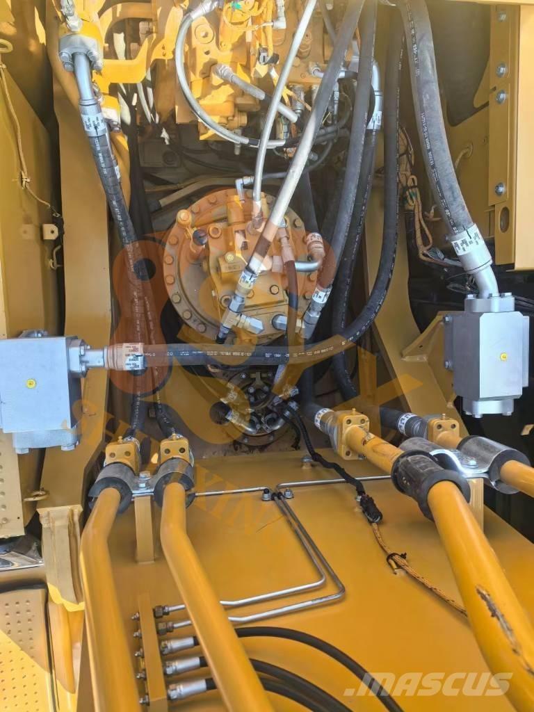 CAT 345GC Vikšriniai ekskavatoriai