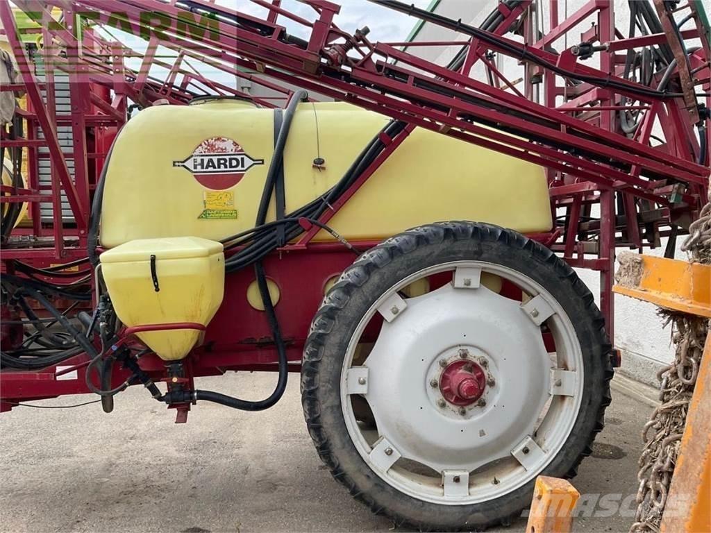 Hardi Commander Prikabinami purkštuvai
