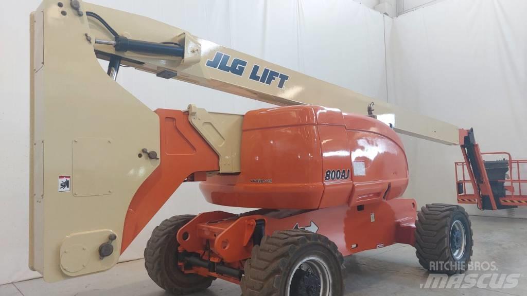 JLG 800 AJ Alkūniniai keltuvai