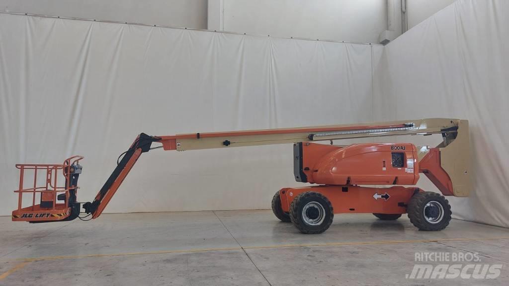 JLG 800 AJ Alkūniniai keltuvai