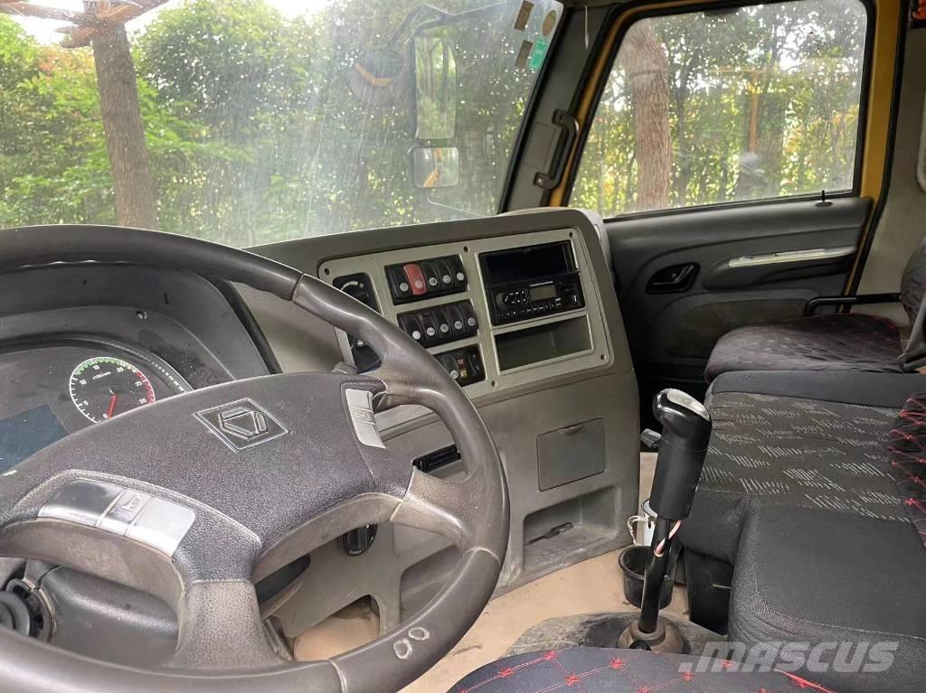 XCMG XCT100 Visureigiai kranai