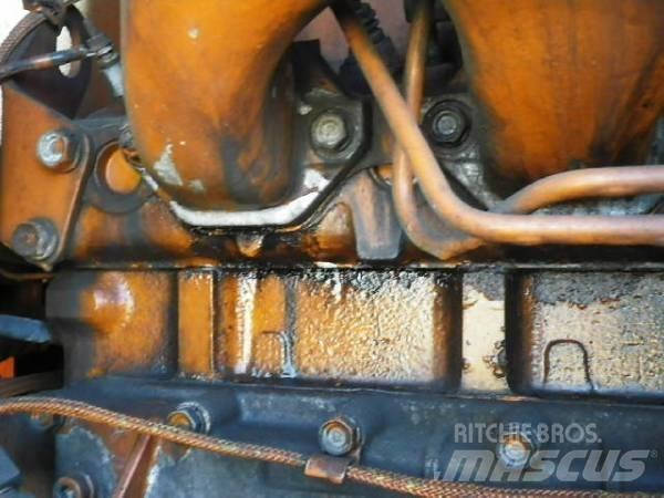 Hitachi LX70 Naudoti ratiniai krautuvai