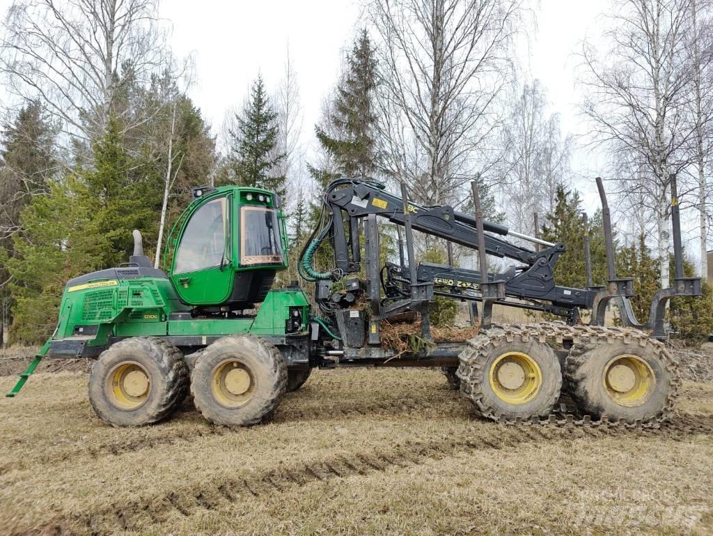 John Deere 1210 G Naudoti miškovežiai (Forvarderiai)