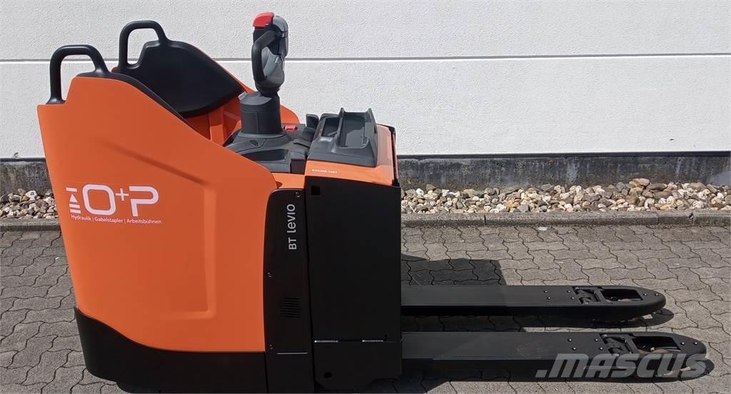 Toyota LPE 250 Mažų aukščių keltuvai