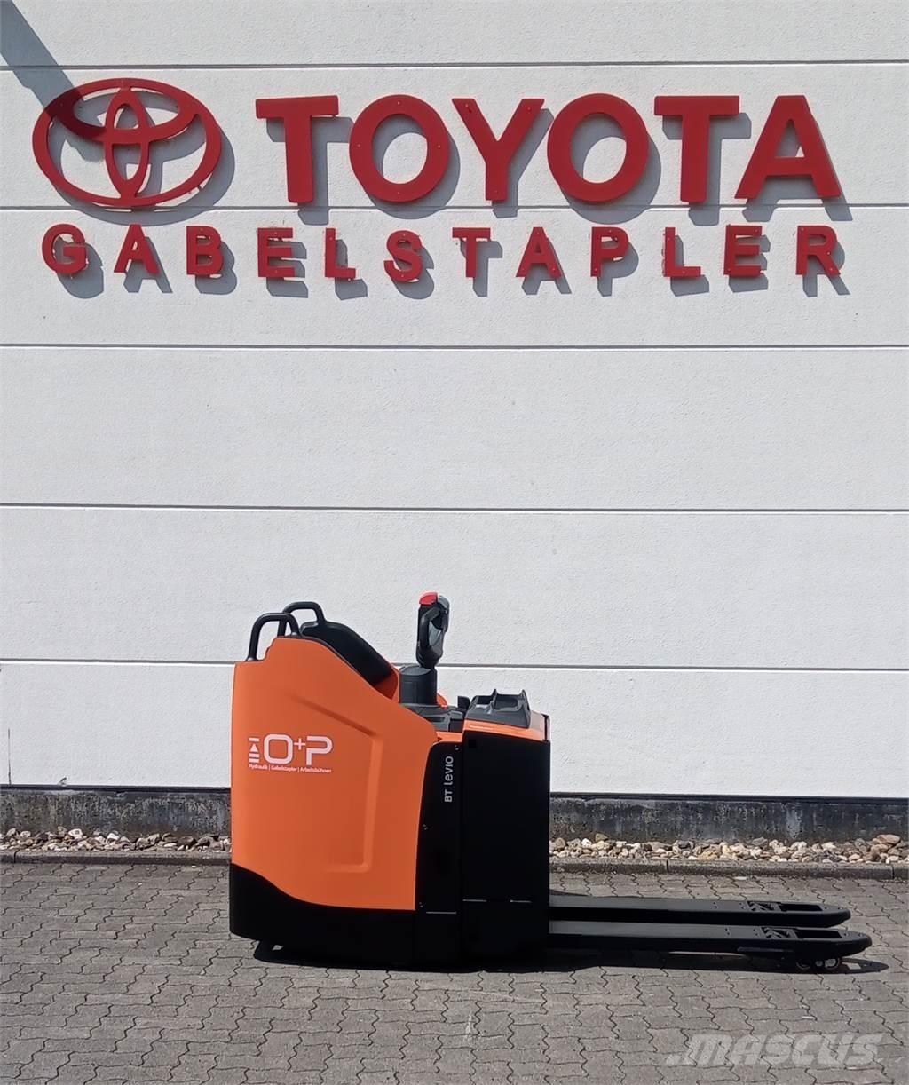 Toyota LPE 250 Mažų aukščių keltuvai