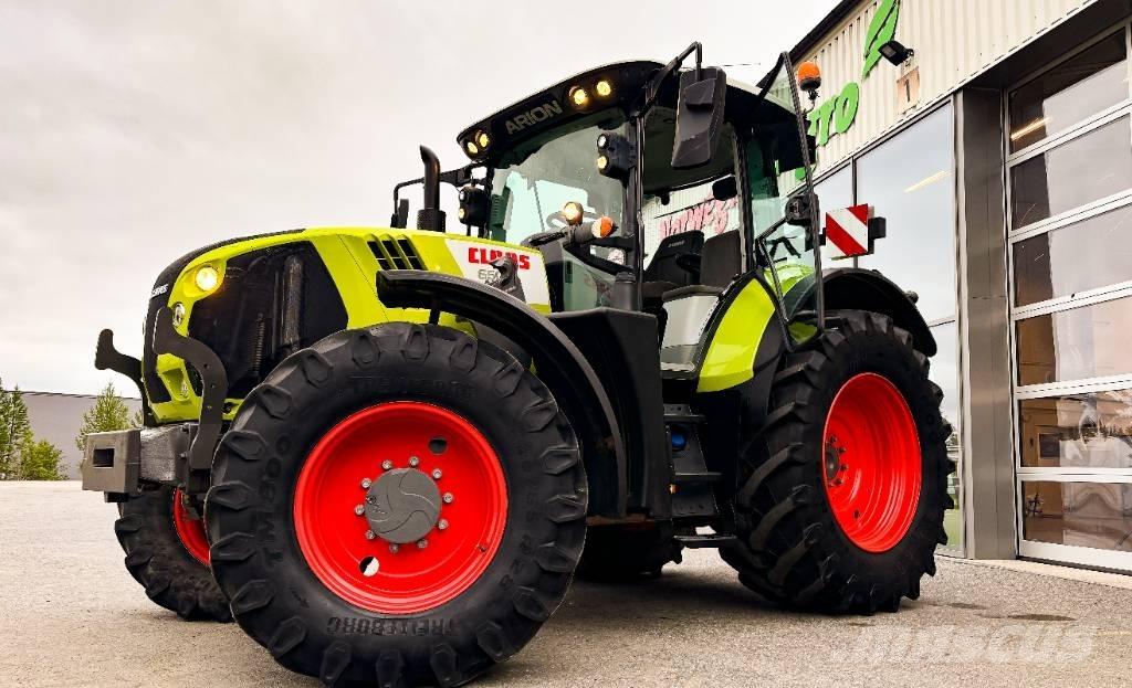 CLAAS Arion 650 CIS+ Traktoriai