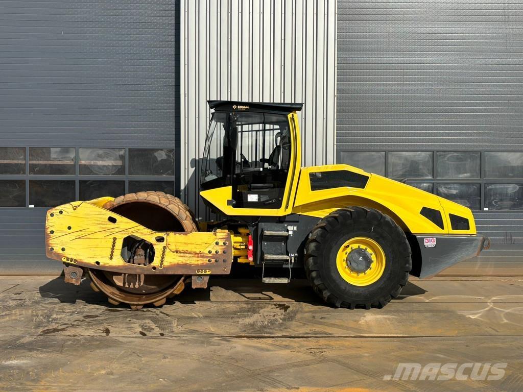 Bomag BW219PDH-5 Vieno būgno volai