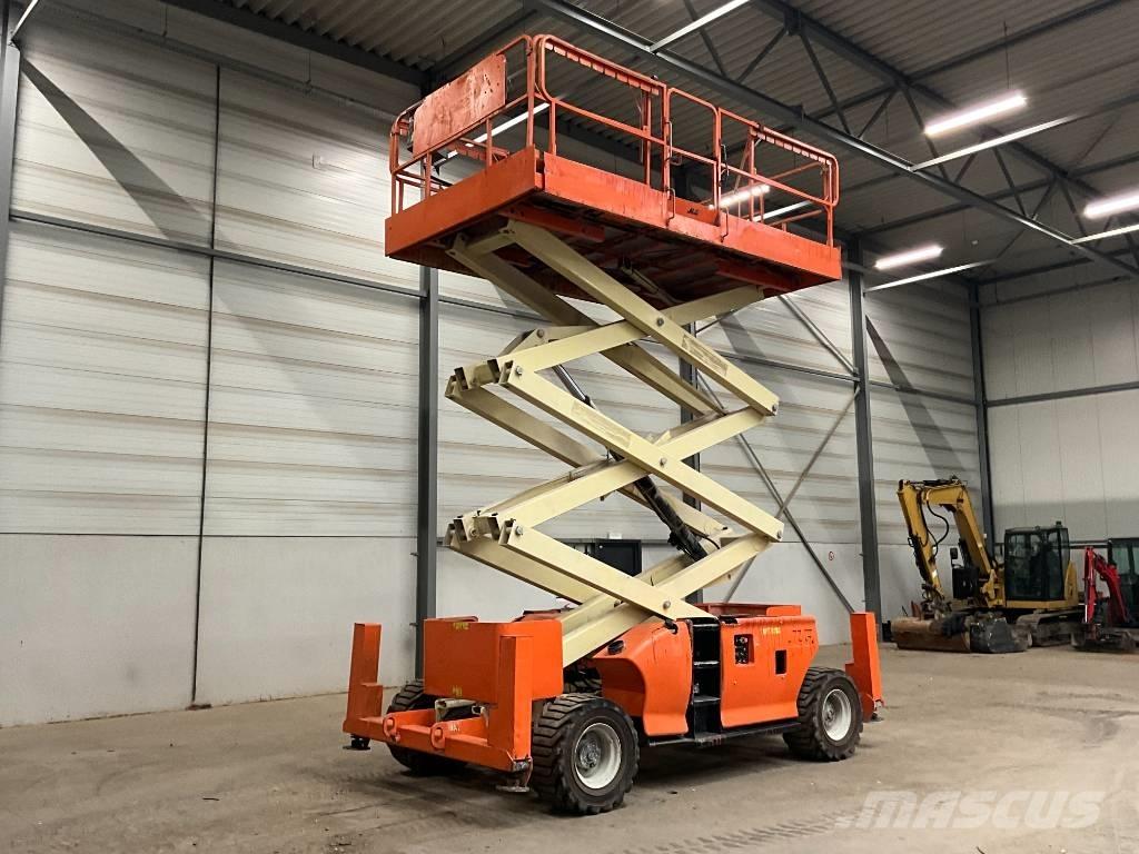 JLG 3394 RT Žirkliniai keltuvai