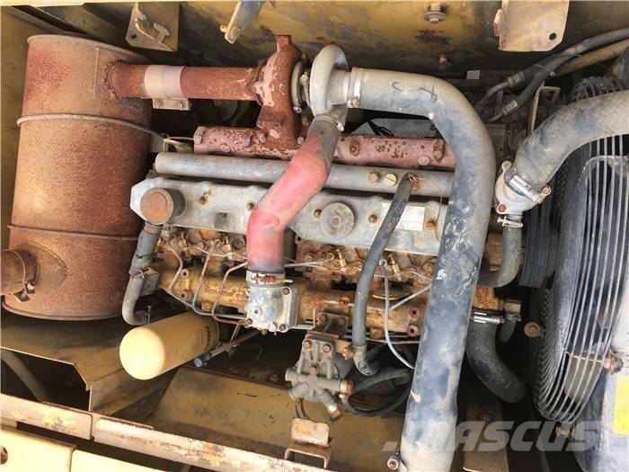 CAT 320 D Vikšriniai ekskavatoriai