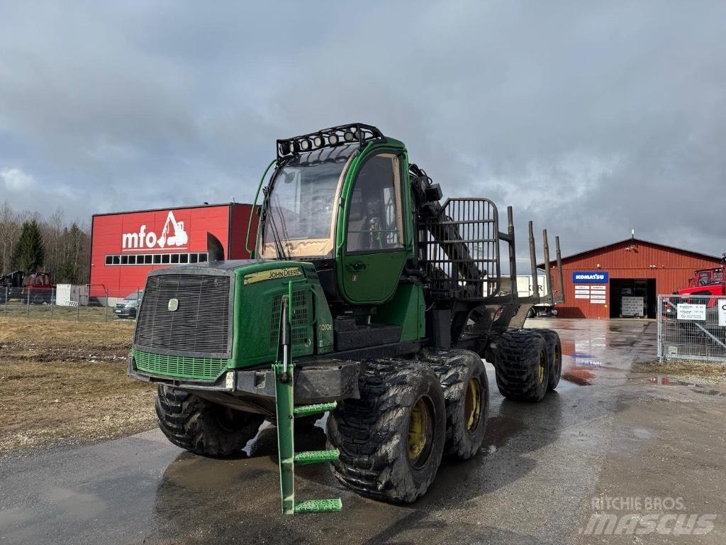 John Deere 1010 E Naudoti miškovežiai (Forvarderiai)