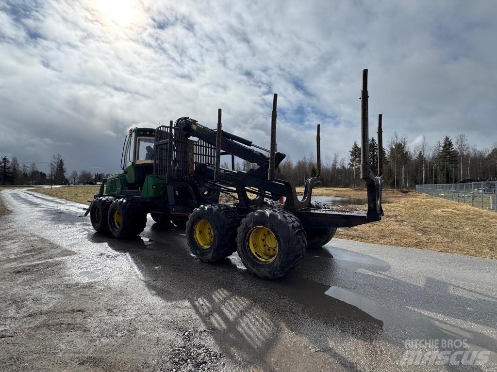 John Deere 1010 E Naudoti miškovežiai (Forvarderiai)