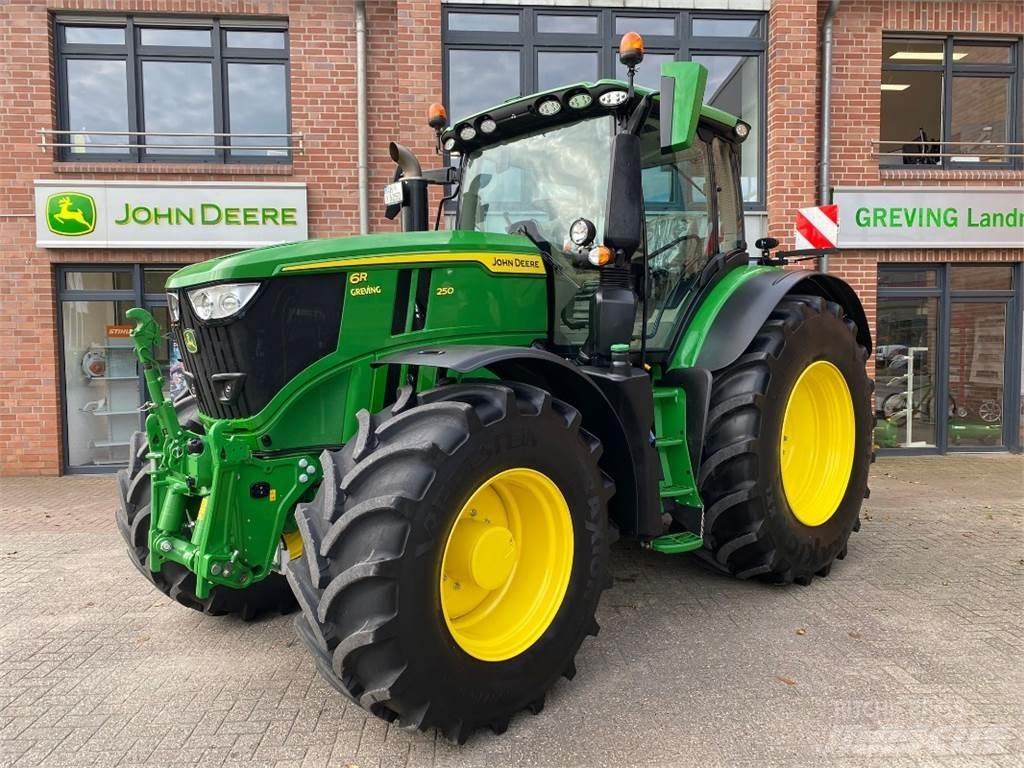 John Deere 6R250 Traktoriai