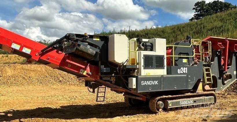 Sandvik QJ 241 Mobilūs smulkintuvai