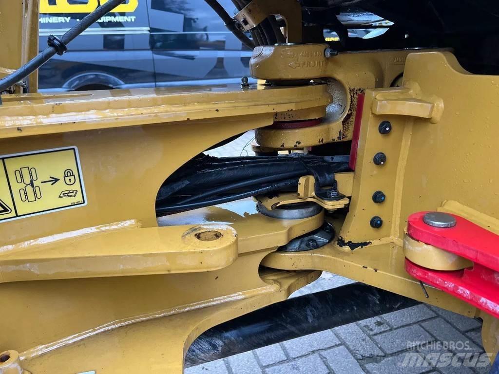CAT 908M Naudoti ratiniai krautuvai