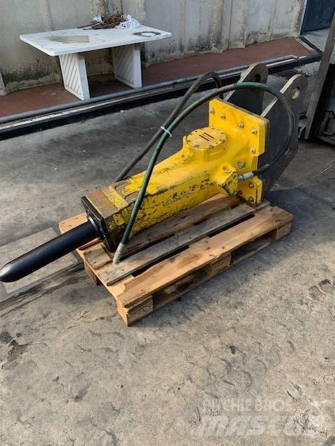 Atlas Copco SB 702 Hidrauliniai kūjai / Trupintuvai