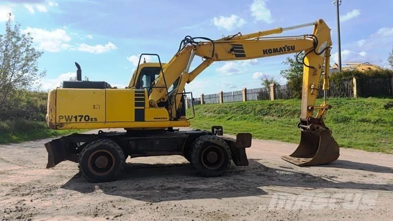 Komatsu PW 170-6 Ratiniai ekskavatoriai