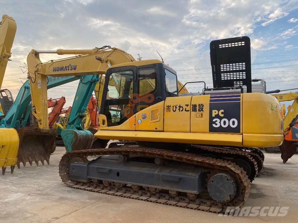 Komatsu PC 270 Vikšriniai ekskavatoriai